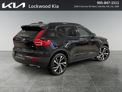 used 2020 Volvo XC40 car, priced at $30,980