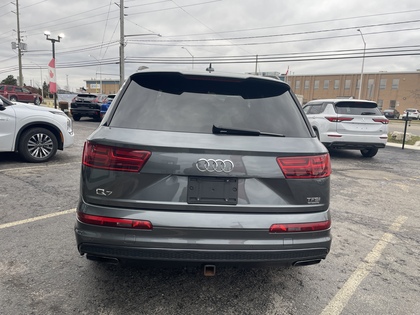 used 2018 Audi Q7 car, priced at $28,950