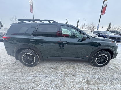 used 2024 Nissan Pathfinder car, priced at $49,999