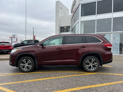 used 2017 Toyota Highlander car, priced at $23,995