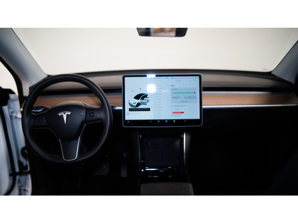 used 2021 Tesla Model Y car