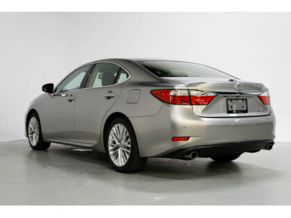 used 2015 Lexus ES 350 car, priced at $23,910