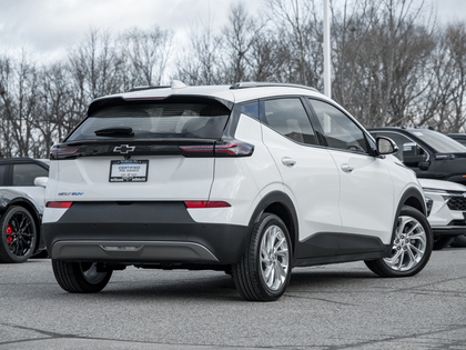 used 2023 Chevrolet Bolt EUV car, priced at $26,913